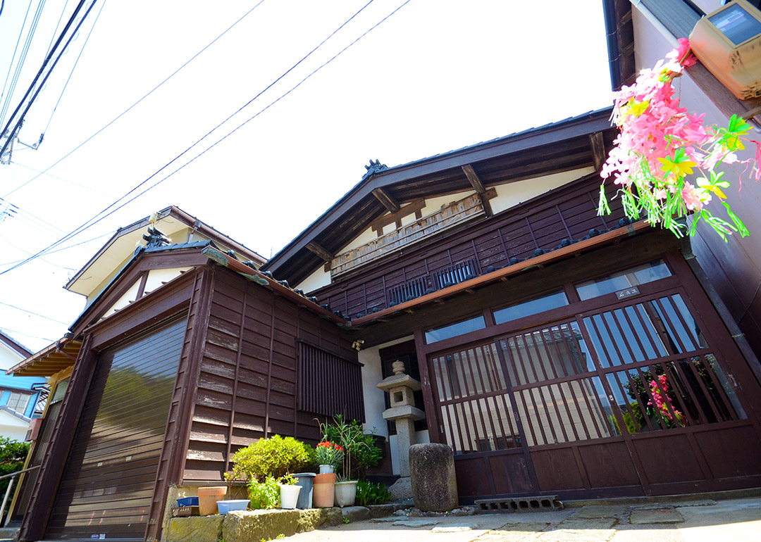 石名坂家住宅主屋・蔵