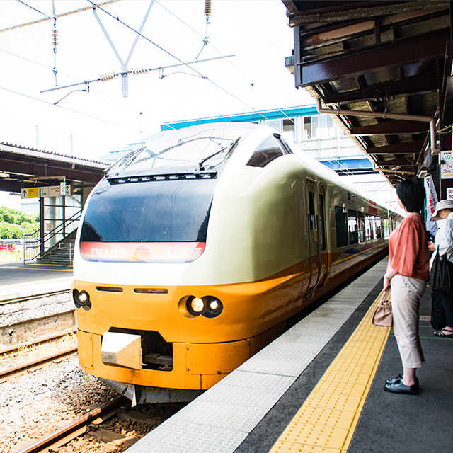 秋田、新潟から特急いなほで電車の旅