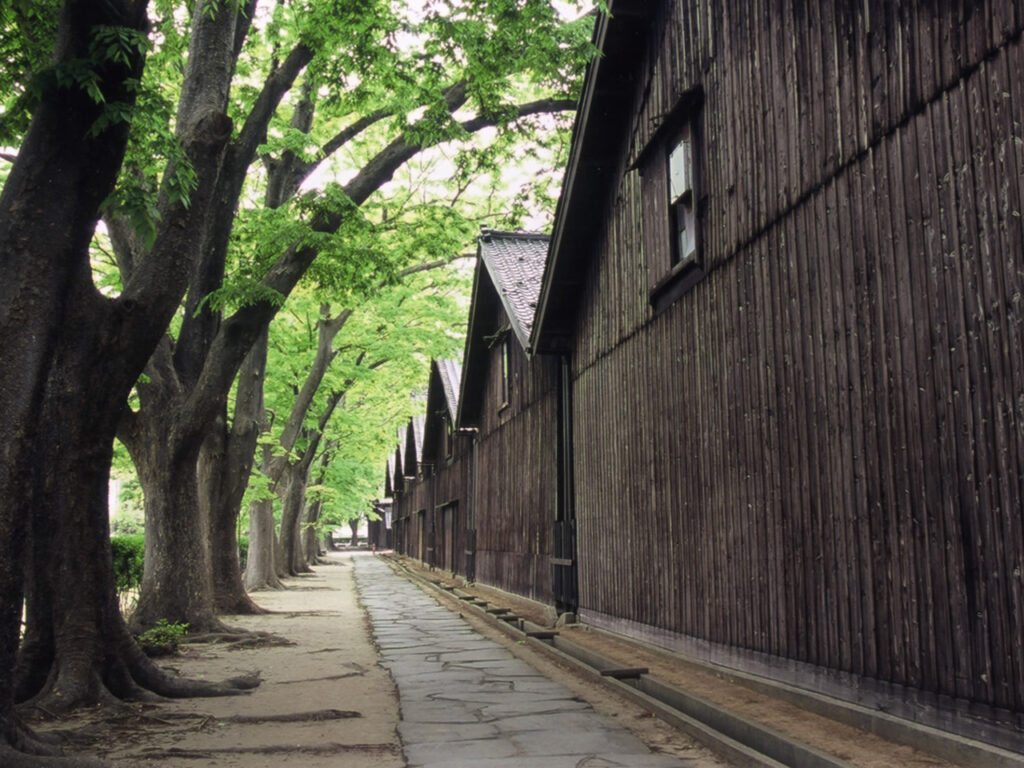 山居倉庫