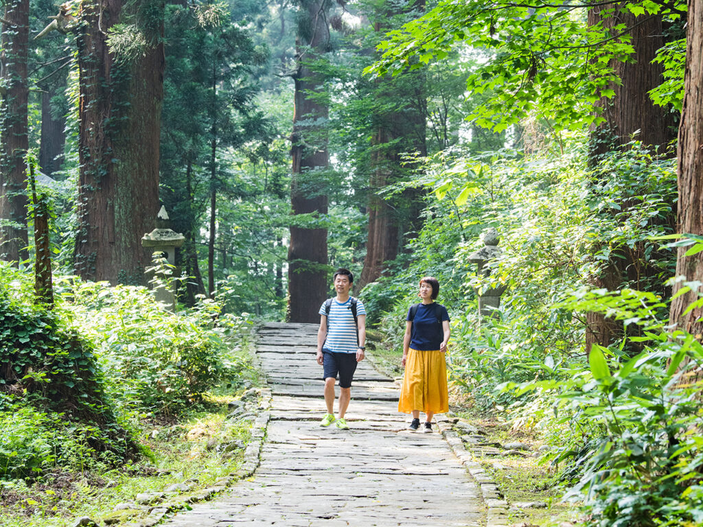 羽黒山 石段